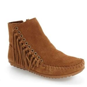 Minnetonka 'Willow' Fringe Bootie